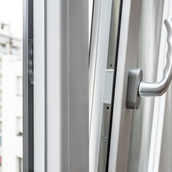 Window aluminum open detail